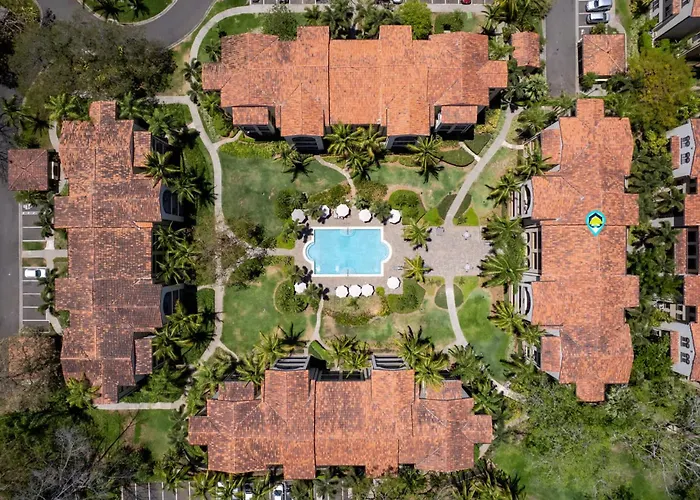 Vibrant 3-bedroom With Amenities, Pools & Club Access Ferienhaus Coco